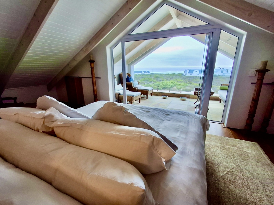 3 Bedroom Property for Sale in Grotto Bay Western Cape